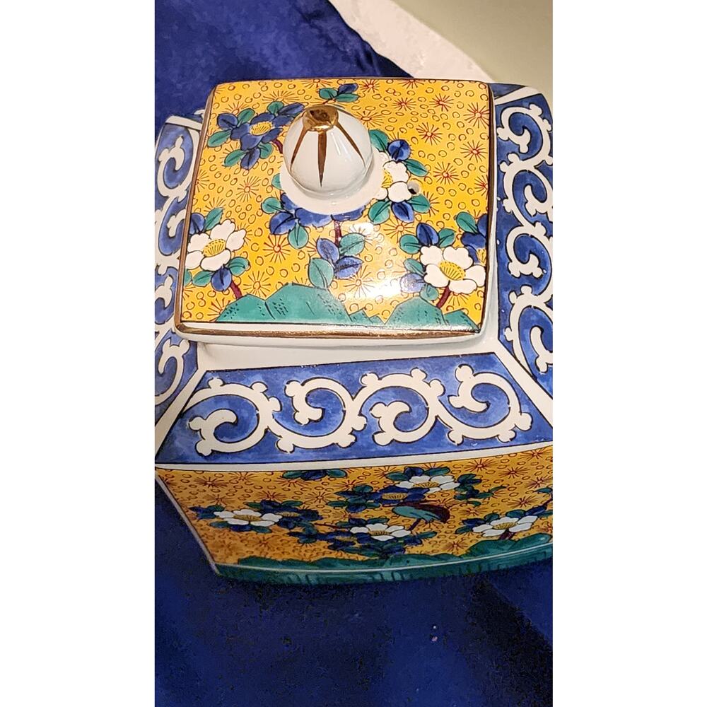 Vintage Kutani Takahashi Daiichi Toki Early 1970's Gorgeous Vase and Teapot - Picture 5 of 11